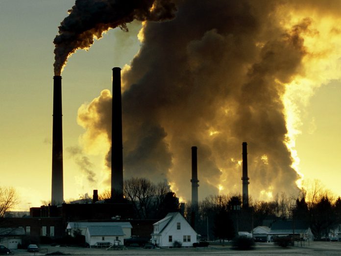 Загрязнение окружающей среды. Какие угрозы человечеству?