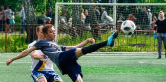 Как играют в футбол в Челябинске